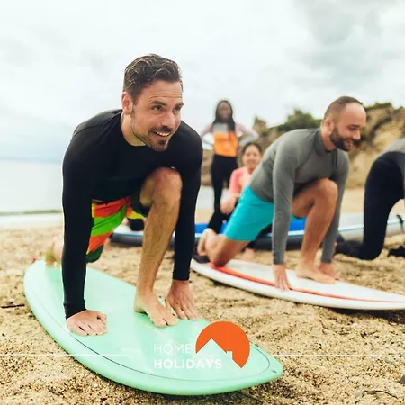 #063 Flat By Holidays *